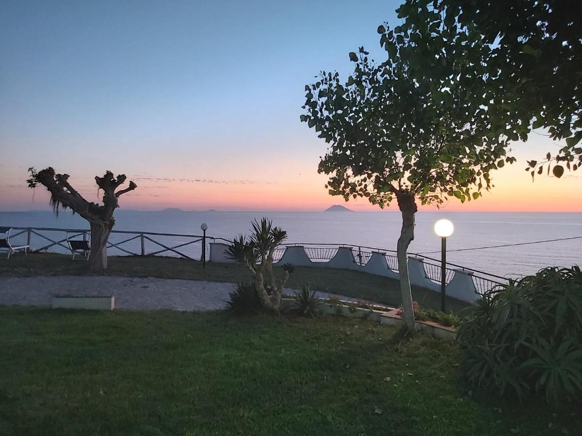 Residence Araba Fenice Tropea Zewnętrze zdjęcie