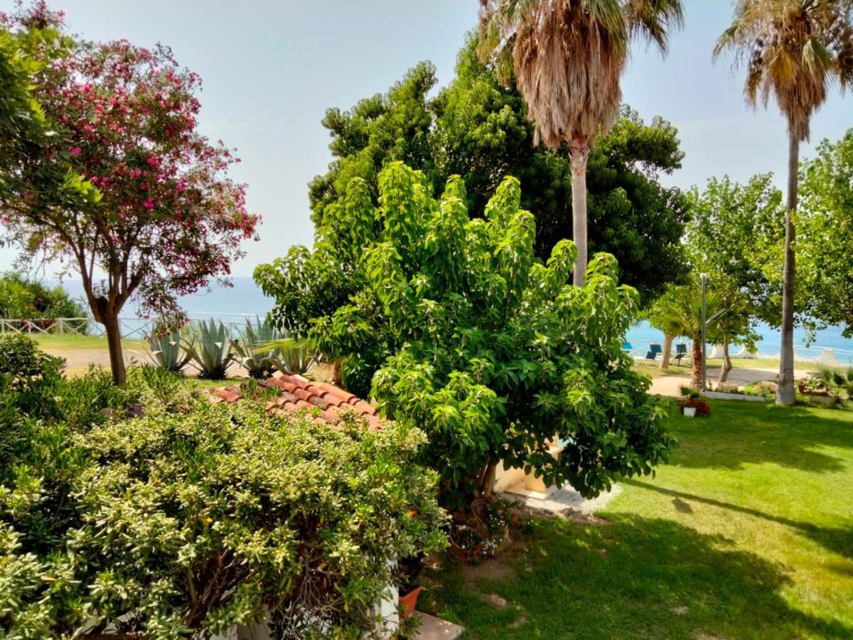 Residence Araba Fenice Tropea Zewnętrze zdjęcie