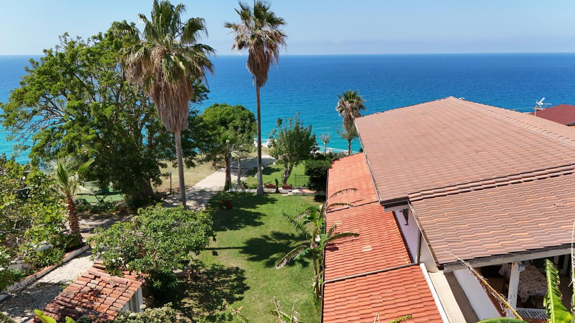 Residence Araba Fenice Tropea Zewnętrze zdjęcie