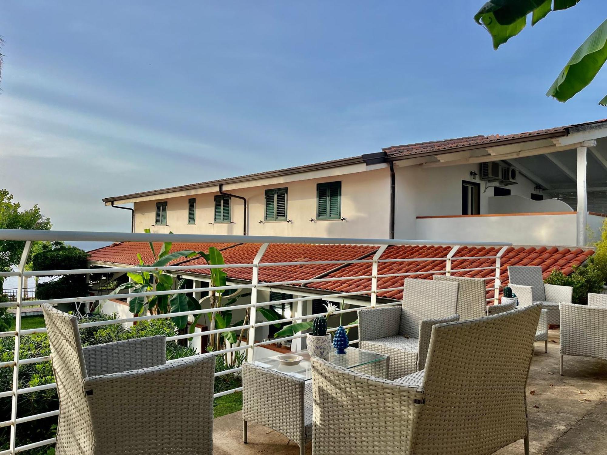 Residence Araba Fenice Tropea Zewnętrze zdjęcie